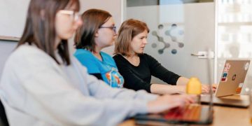 Sergey Tokarev from Roosh: How to improve women’s engagement in Ukrainian IT