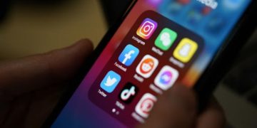 Six Ways that social media is used to promote political activism