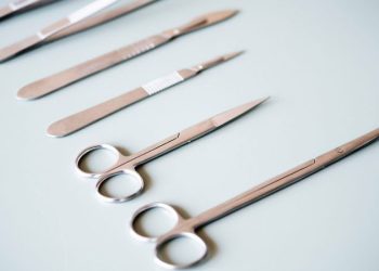 What is the Difference Between Surgical Scissors and Suture Scissors?