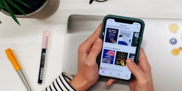 Headway – Learning Experiences for the Smartphone Age