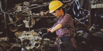 The Benefits of Machine Downtime Tracking_ Identifying Costly Issues and Improving Maintenance