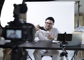 Unlock the Power of Visual Storytelling: 5 Key Benefits of Video Editing Services