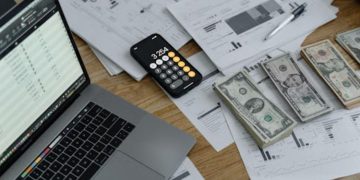 8 Passive Income Ideas for Nigerian Students