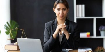 Best Questions to Ask a Bookkeeper Before Hiring Them