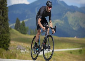 Correct Bike Size in Outdoor Biking: A Comprehensive Guide