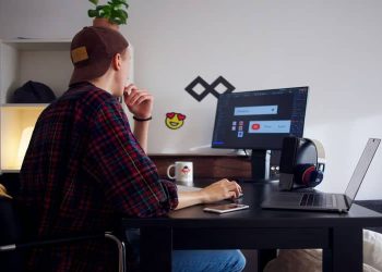 Salesforce Sales Cloud Consultant – Practice Mock Exam