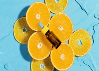 The Science Behind Vitamin C: Understanding its Effects on the Rejuvenating Serum