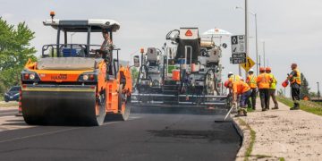 The Ultimate Guide to Asphalt Paving
