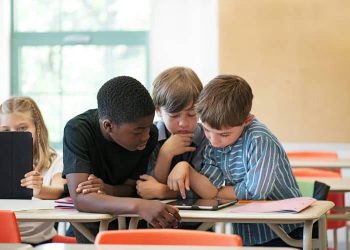 Strategies to Build on Student Collaboration in the Classroom