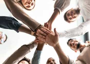 Can Hybrid Offices Boost Productivity?