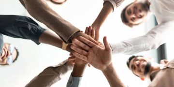 Can Hybrid Offices Boost Productivity?