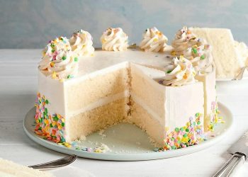 10 light and airy texture cake ideas