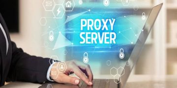 Proxy Servers Unveiled: The Tech behind Anonymous Web Surfing