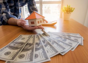 The Rise of Cash Home Buyers – Changing the Dynamics of the Real Estate Market