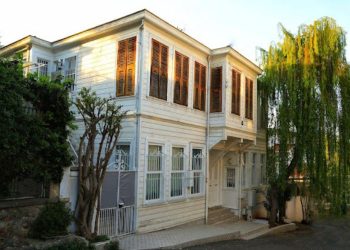 7 benefits of replacing your home’s siding