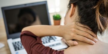 Addressing Neck Pain: From Sleep Habits To Daily Activities