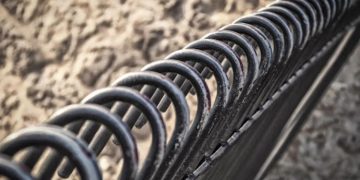 Choosing Between a Wooden and Steel Fence: Which is Best?