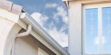 Is it Worthy to Install a Seamless Gutter? 4 Major Pros of Seamless Gutters