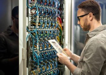 The Art of Data Center Decommissioning: Best Practices and Strategies