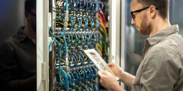 The Art of Data Center Decommissioning: Best Practices and Strategies