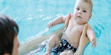 Tips for a Carefree Day Out Using Swim Nappies