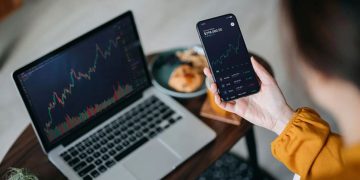 Can You Make Money by After-Hours Trading?
