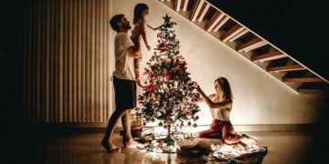 Christmas Flower Traditions In Different Cultures