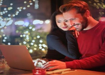 Cross-listing, a key strategy for resellers