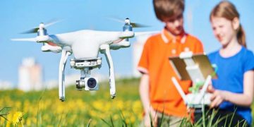 Liftoff to Career Success: How Drone Schools Open Doors to Opportunities