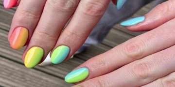 Sheer Nails: An Emerging Trend Every Girl Can Can Embrace
