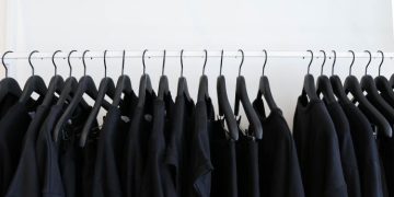The Timeless Allure of Black: Why It Became a Bestseller in Fashion