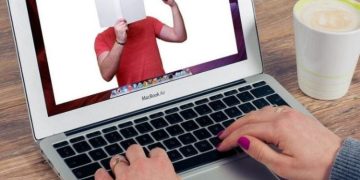 Encouraging Prospects: Persuasive Evidence for Enrolling in an Online BCA Program