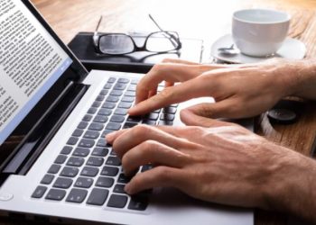 HIX Proofreader Review: Best Free Online Writing Tool