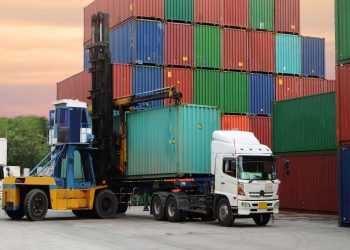How Quality Container Depots Enhance Your Shipping Operations
