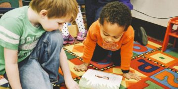 Kindergarten Literacy: Encouraging a Love of Reading and Writing