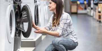 Three Top Tips You Can Use When Purchasing a Washer Dryer Combination Machine