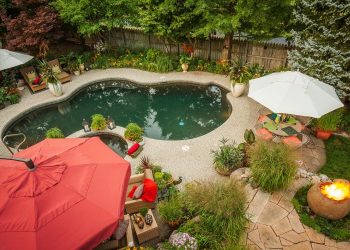 15 Beautiful In-Ground Pool Designs for Your Backyard