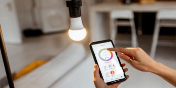 Enlightening Your Space: Exploring Smart Bulbs and Their Intricate Workings 