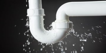 What Should You Do if You Have a Burst Pipe?