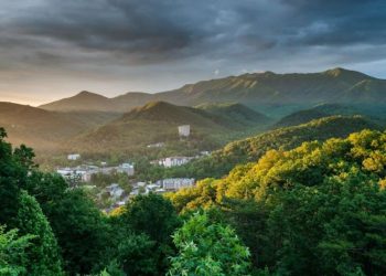 Buying Real Estate In The Smoky Mountains: What You Need To Know