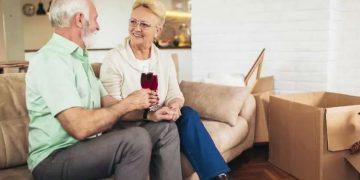 Discovering the Comforts of Senior Living Apartments