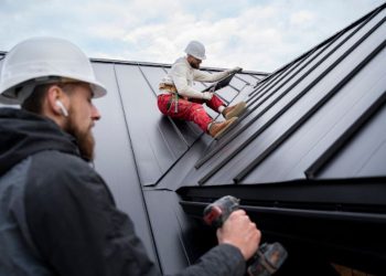 Choosing the Right Materials for Roof Repair: Quality, Durability, and Performance