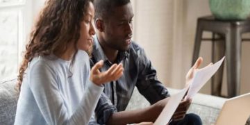 Choosing Between Debt Management and Debt Consolidation