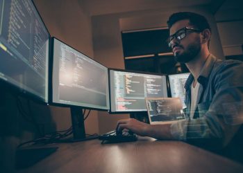 Efficiency Redefined: Leveraging OSS for Seamless Network Management