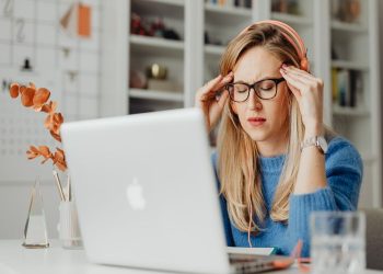 Understanding the Impact of Digital Devices on Eye Health