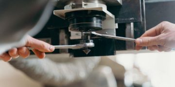 Understanding the Importance of CNC Router Bit Geometry