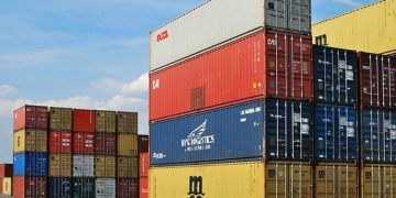 The Advantages of Using Open Top Shipping Containers