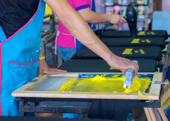 Prints and Precision: Unveiling Excellence in T-Shirt Screen Printing