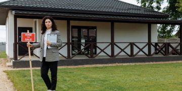 Ten tips for selling your home at the best price