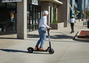 How to Protect Your Electric Scooter in Summer?